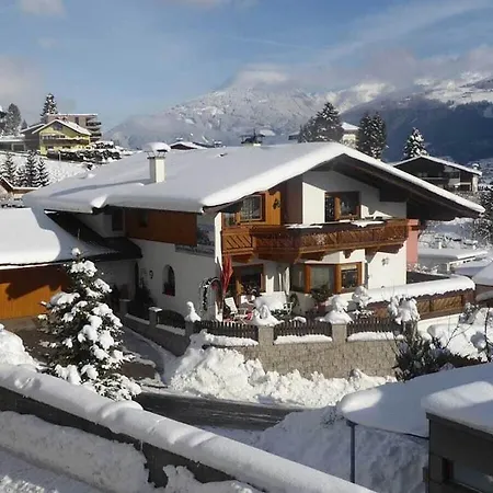 With 2 Bedrooms Apartamento Fulpmes