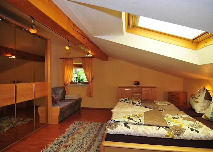 Apartament With 2 Bedrooms Fulpmes