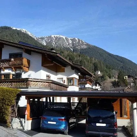 With 2 Bedrooms Apartmán Fulpmes