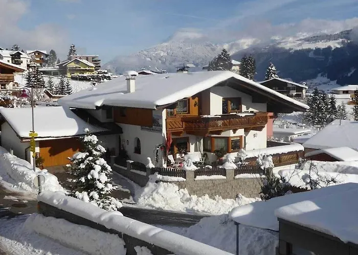 With 2 Bedrooms Apartment Fulpmes